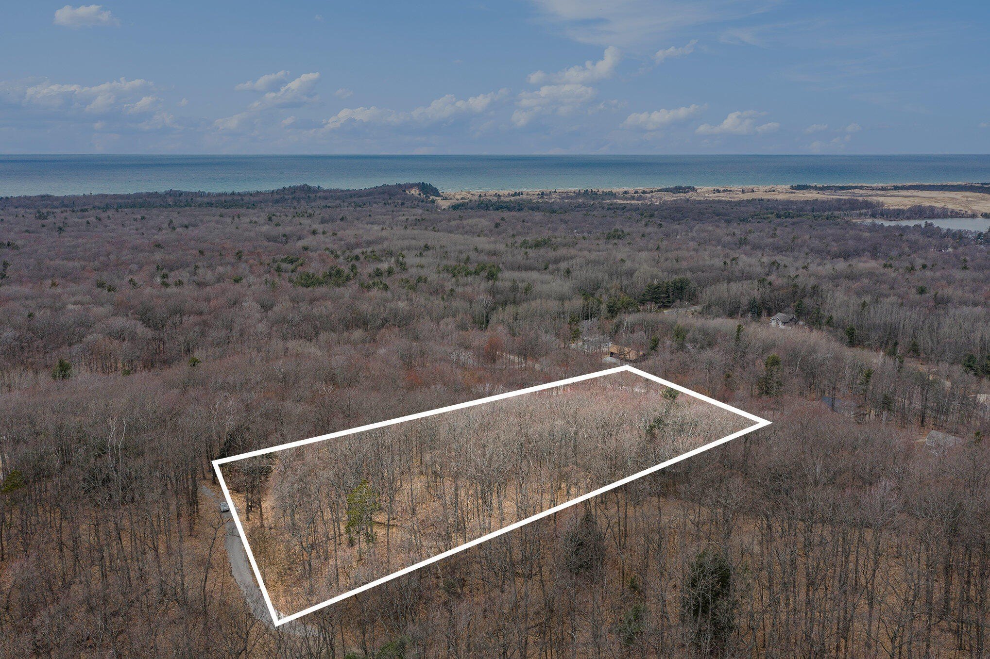 Land with Breathtaking Lake Views