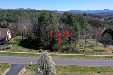 Residential Lot in Woodridge