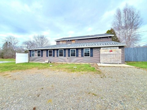 Eddington Commercial Property with Acreage