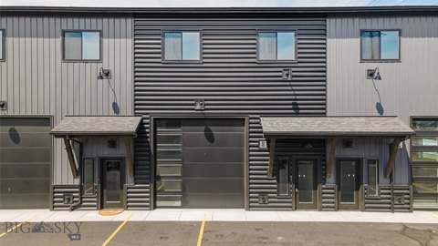 New Belgrade Live/Work Unit