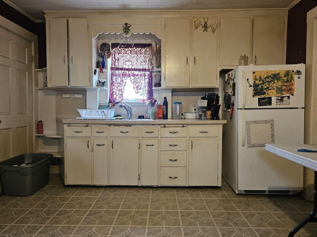 Picture 4