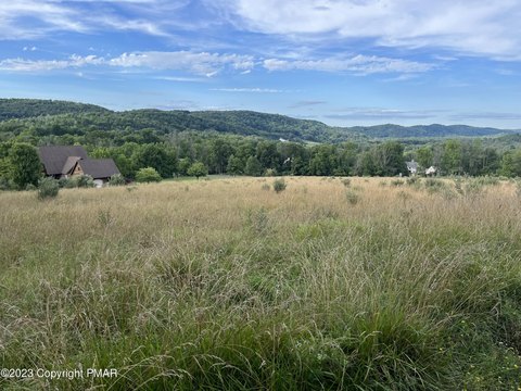 Land, Stroudsburg, PA