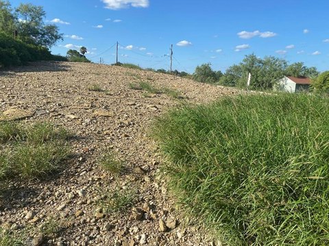 Residential Lot in Eagle Pass