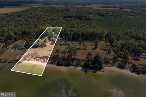 Waterfront Land in Deltaville, VA