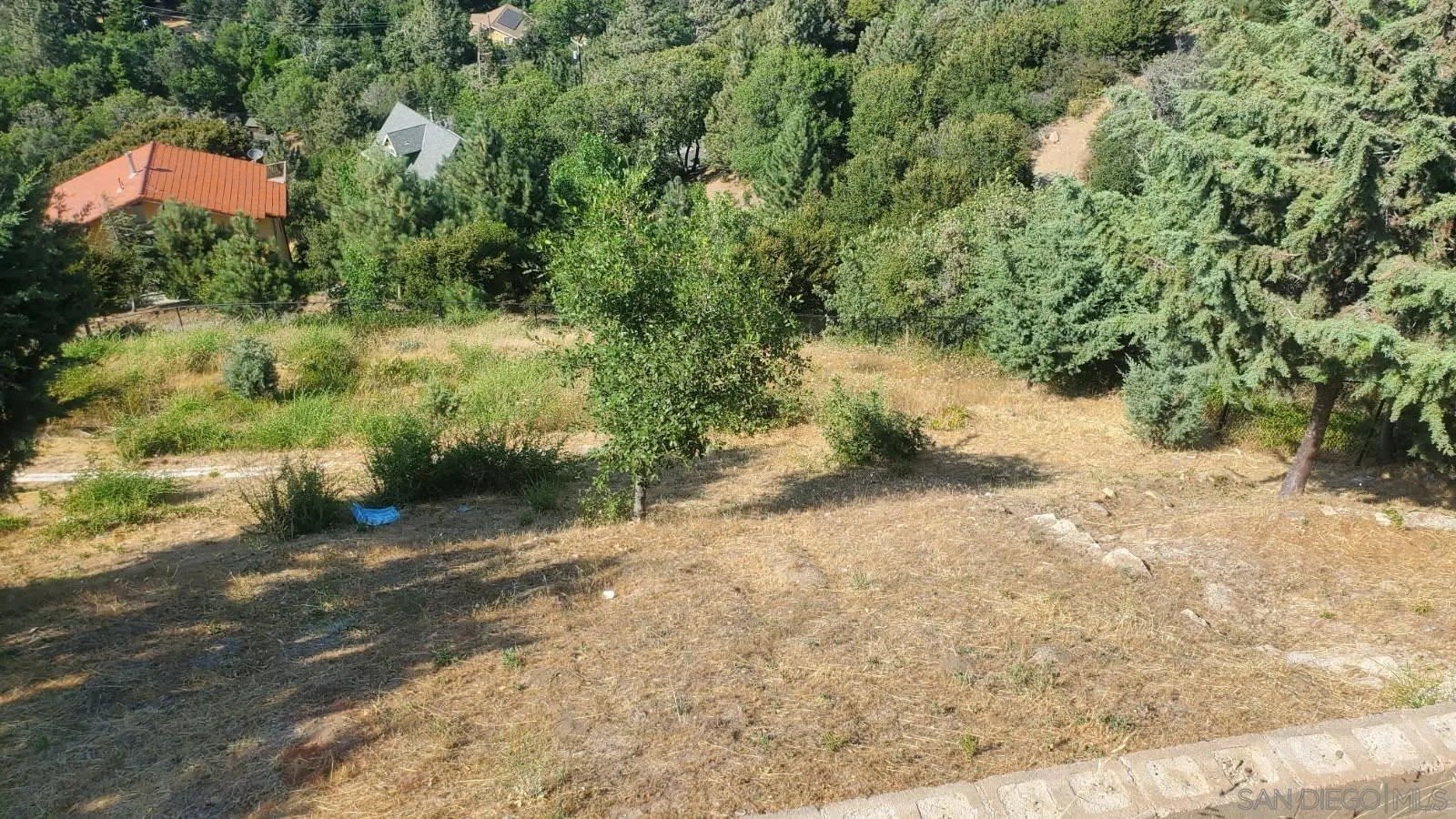 Land in Julian, California
