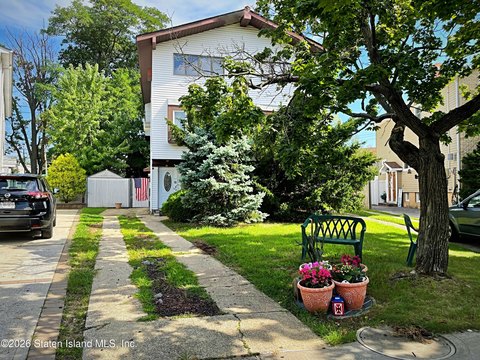 Duplex with Finished Lower Level