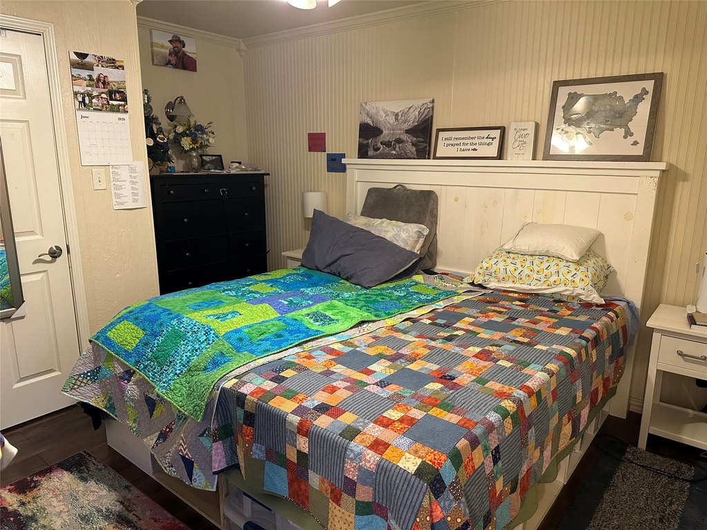 Picture 33