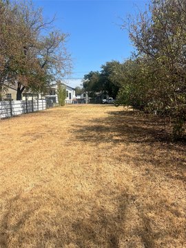 Land, Dallas, TX