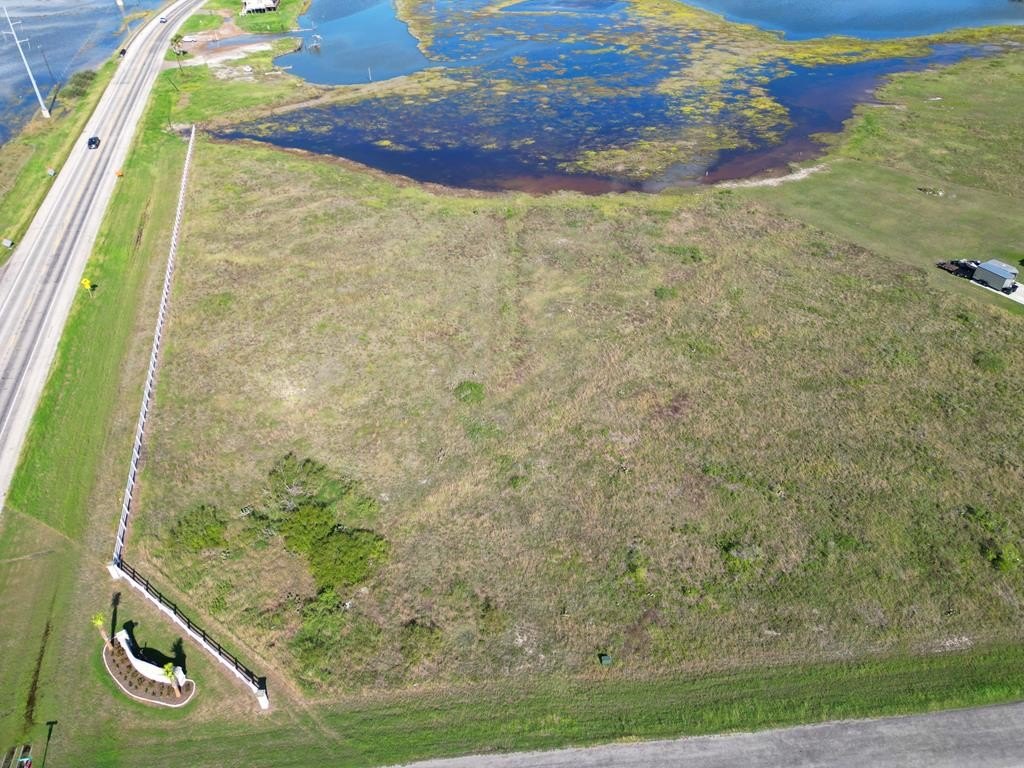 Unrestricted Water View Land