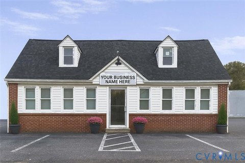 Renovated Commercial Space in Petersburg