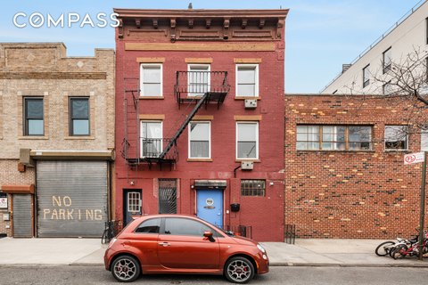 Five-Unit Multifamily Building with Garden