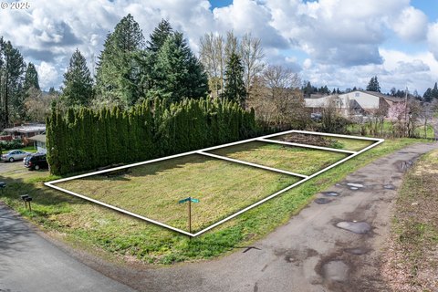 Buildable Lots Near Cal Young