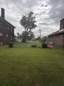LAND - Gary, IN