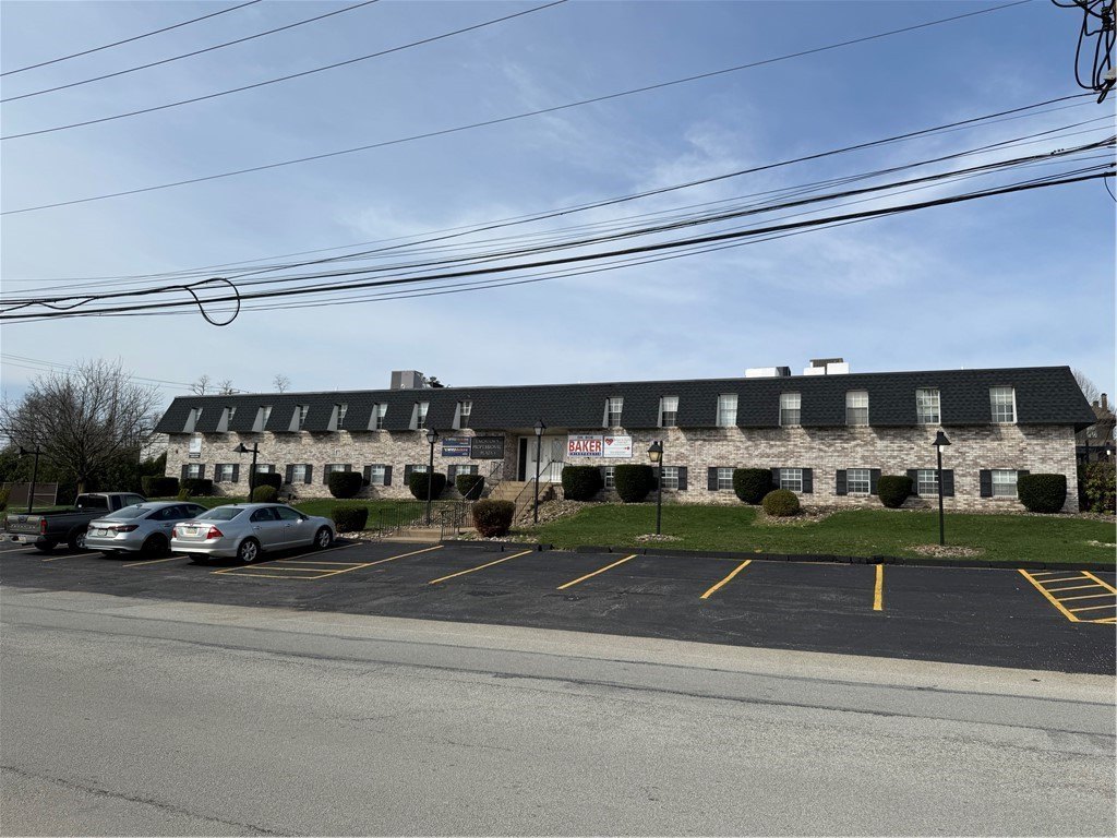 Uniontown Customizable Office Space