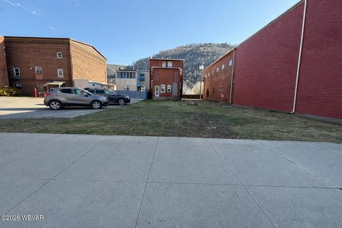 Commercial Land with Corridor Frontage