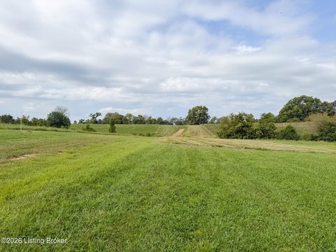 Land, Shelbyville, KY