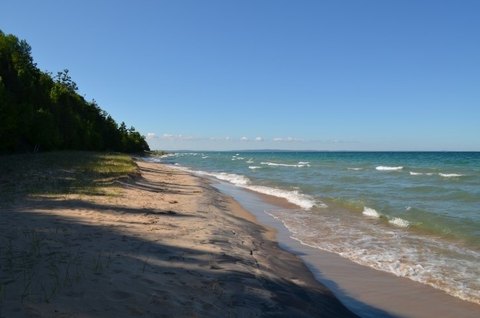 LAND - HARBOR SPRINGS, MI