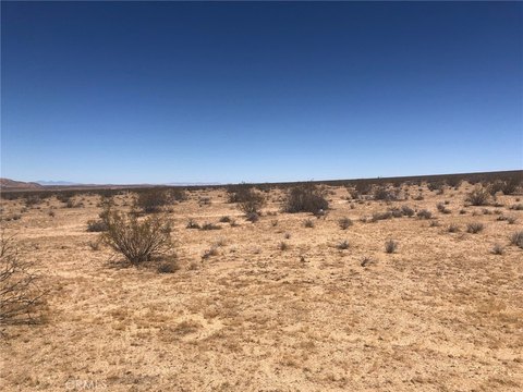 20 Acres in NW Adelanto