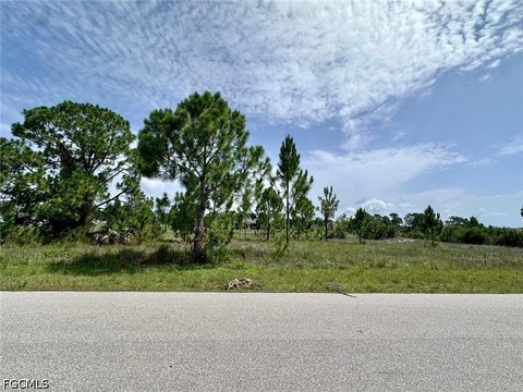 LAND - Lehigh Acres, FL