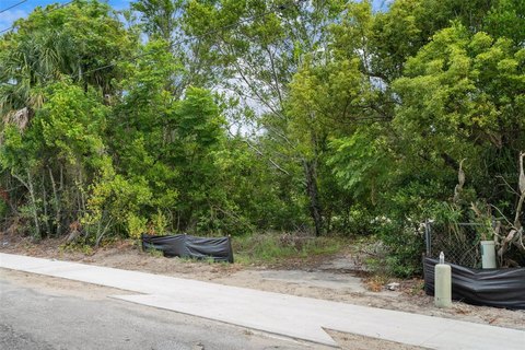 Land, PORT RICHEY, FL