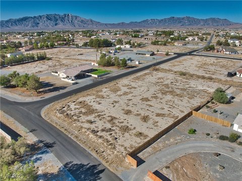 Corner Lot in Calvada Valley