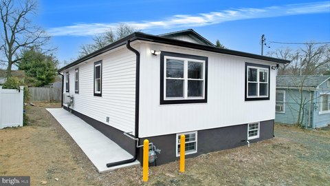 Pristine Duplex in Deptford Township