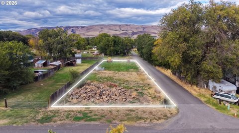 Land, Dallesport, WA
