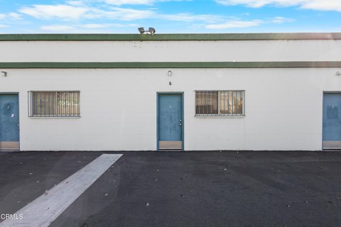 Ventura Flex Space For Sale