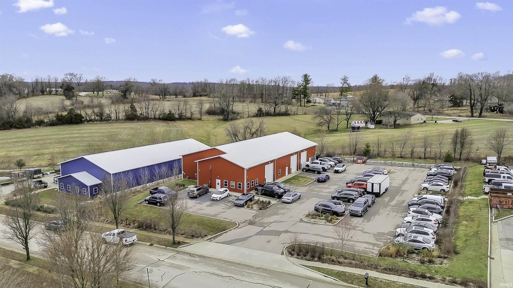 5120 S Commercial St, Bloomington, IN 47403