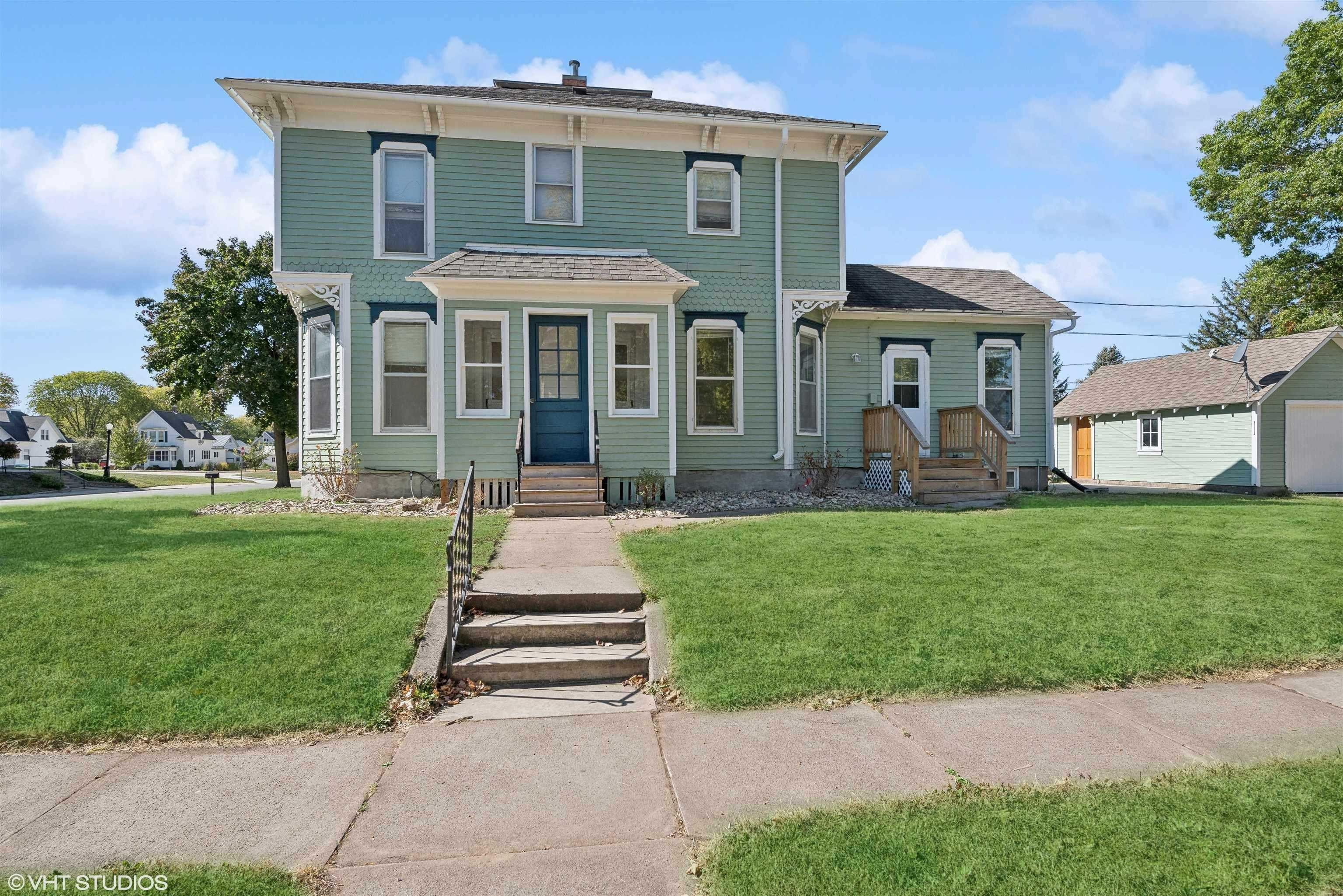 Waverly Duplex: Investment Opportunity