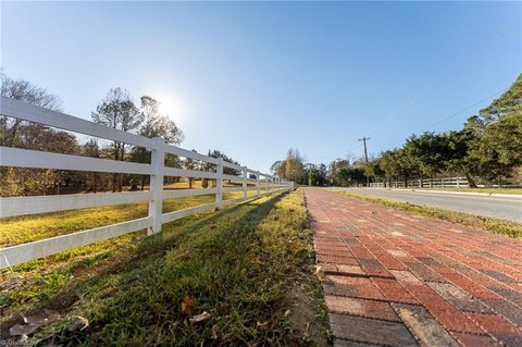 LAND - Jamestown, NC