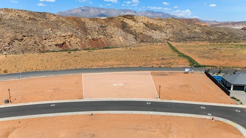 Land, Hurricane, UT