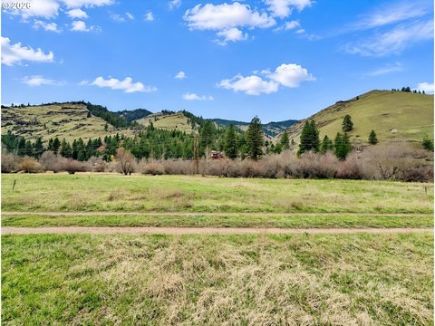 Recreation Land Parcel with Flat Build Site