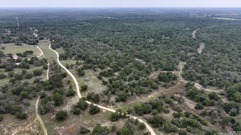 LAND - Seguin, TX