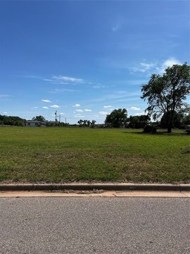 Residential Land in Elk City