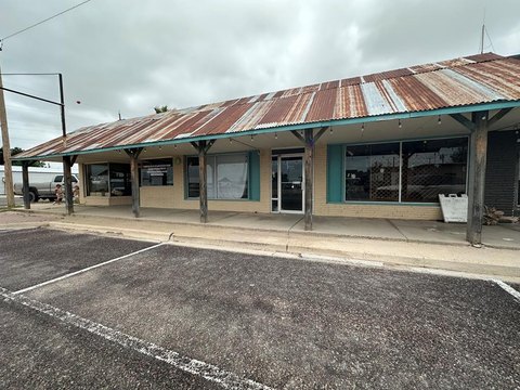 Iraan, TX Multifaceted Property