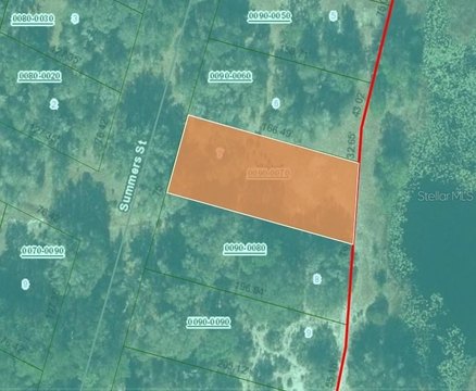 Land in Interlachen, Florida