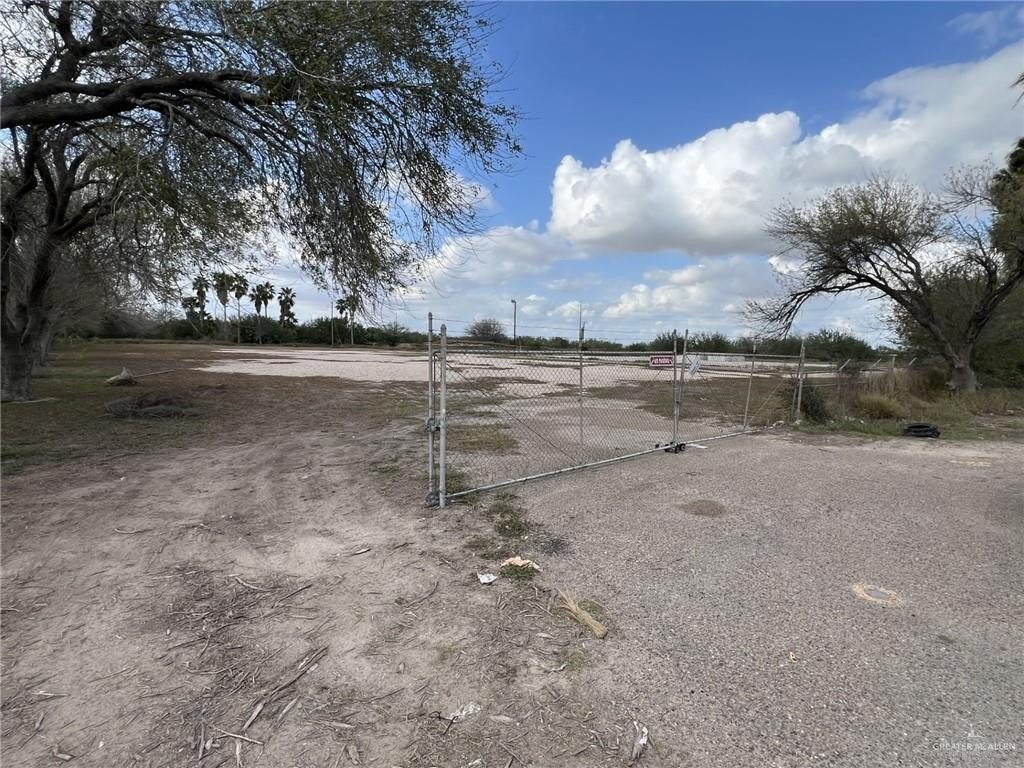 Prime Corner Land in Edinburg