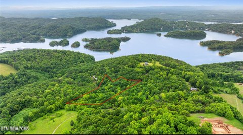 Unrestricted Land Near Hickory Star Marina