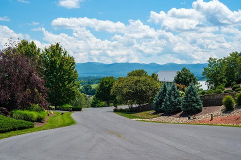 LAND - ROCKINGHAM, VA