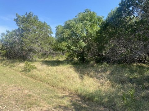 Land, Leakey, TX