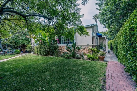 Duplex with ADU on Corner Lot