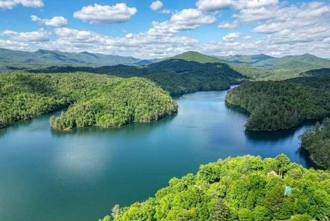 Lakefront Recreation Land Tract