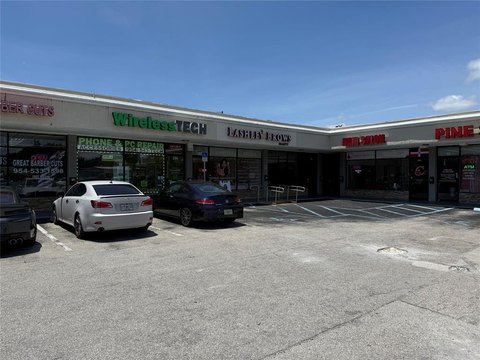 Wilton Manors Commercial Space Available