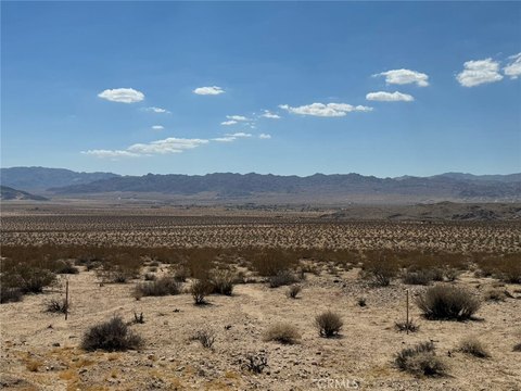 Joshua Tree Land with Views
