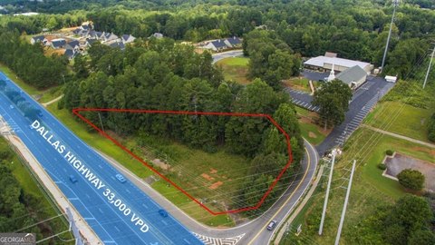 Corner Lot on Dallas Highway