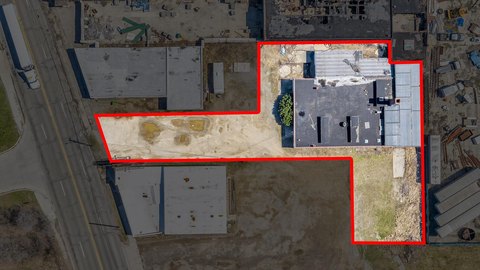 Industrial Building in Central Jackson