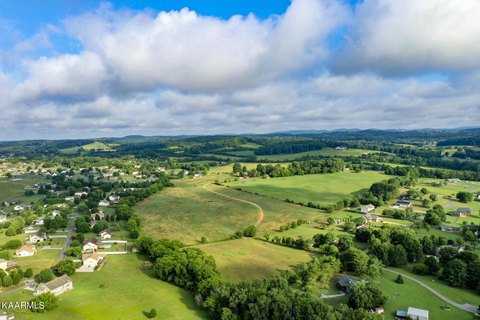 Scenic Farm with Mountain Views