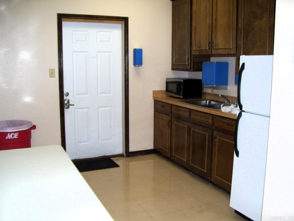 Picture 9