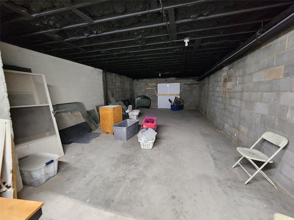 Picture 19